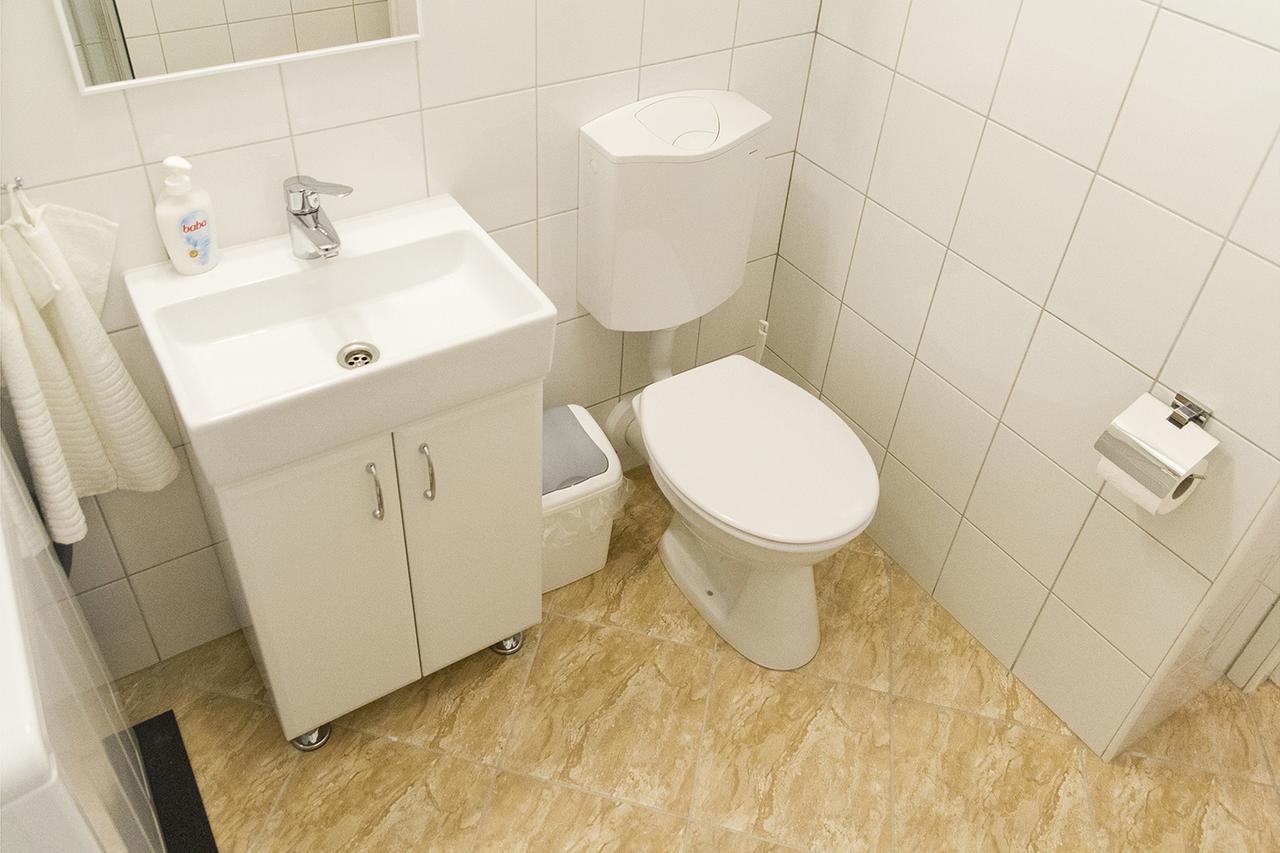 Authentic Akacfa Apartment Budapest Bagian luar foto